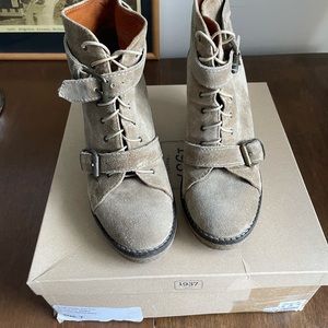 Madewell 1937 Tan Suede Lace Up Wedge Desert Boots